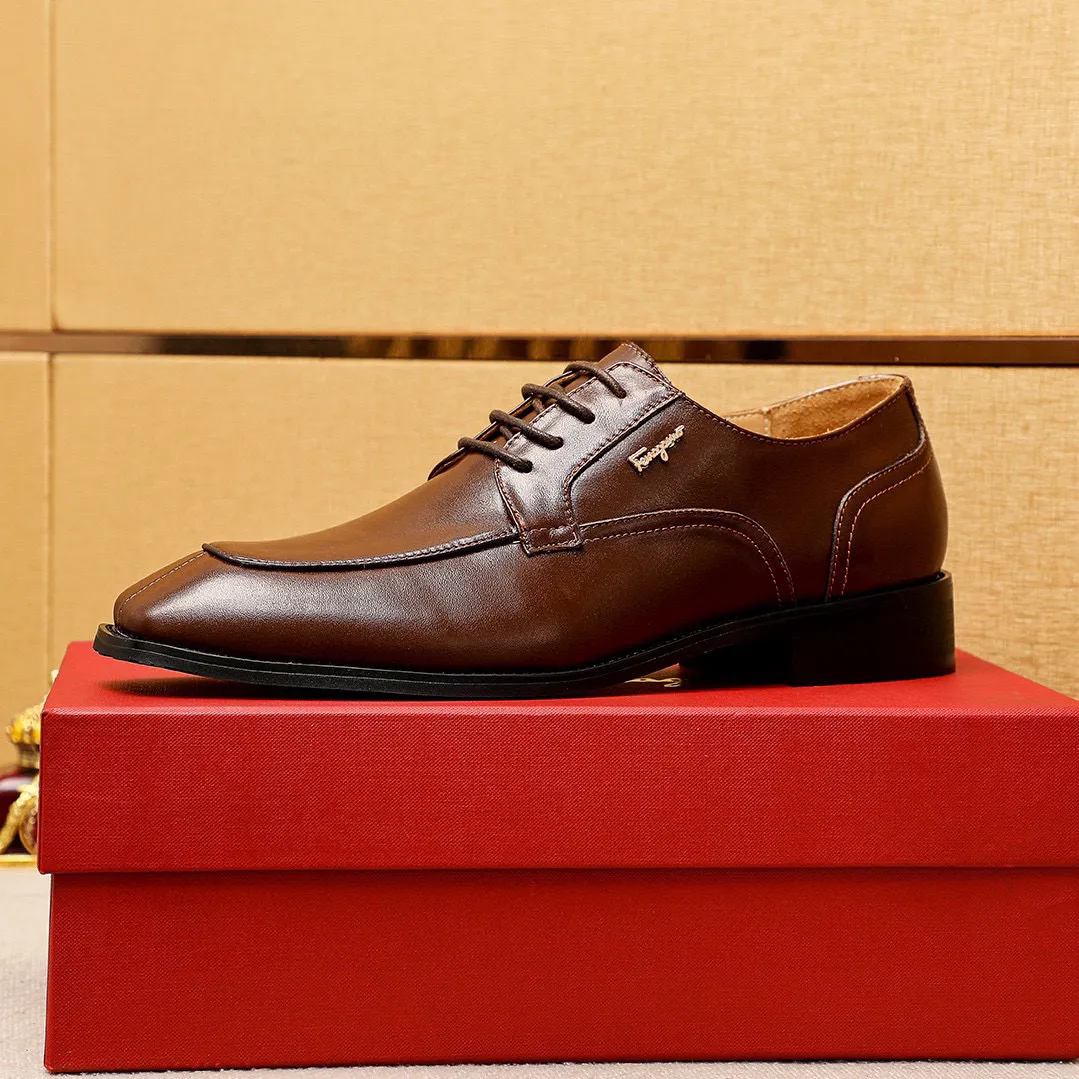 Men's shoes 💰442 💐 Product trademark: Ferragamo "Ferragamo" business leather shoes Regular size: 38-44 (45.46🉑️customized) Product materials: Selected imported first-layer calfskin upper + luxury hardware buckle, imported water-dyed cow leather lining. Strong three-dimensional visual effect, original combination outsole Color: 2⃣️colors available